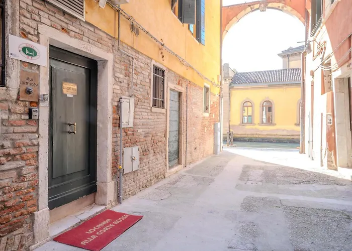 Alla Corte Rossa Venise